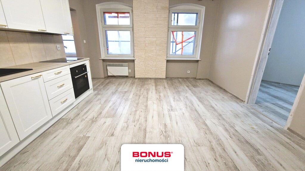 Dwa pokoje po remoncie w centrum (2)