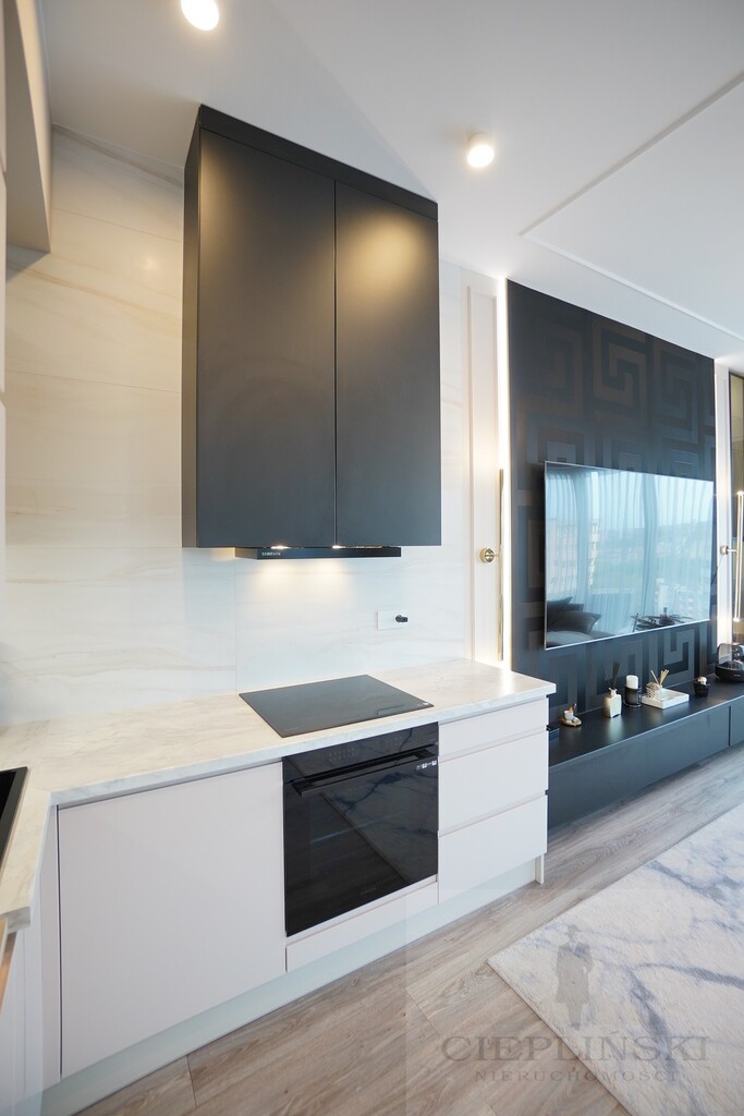 HANZA TOWER APARTAMENT Z DUŻYM BALKONEM (17)