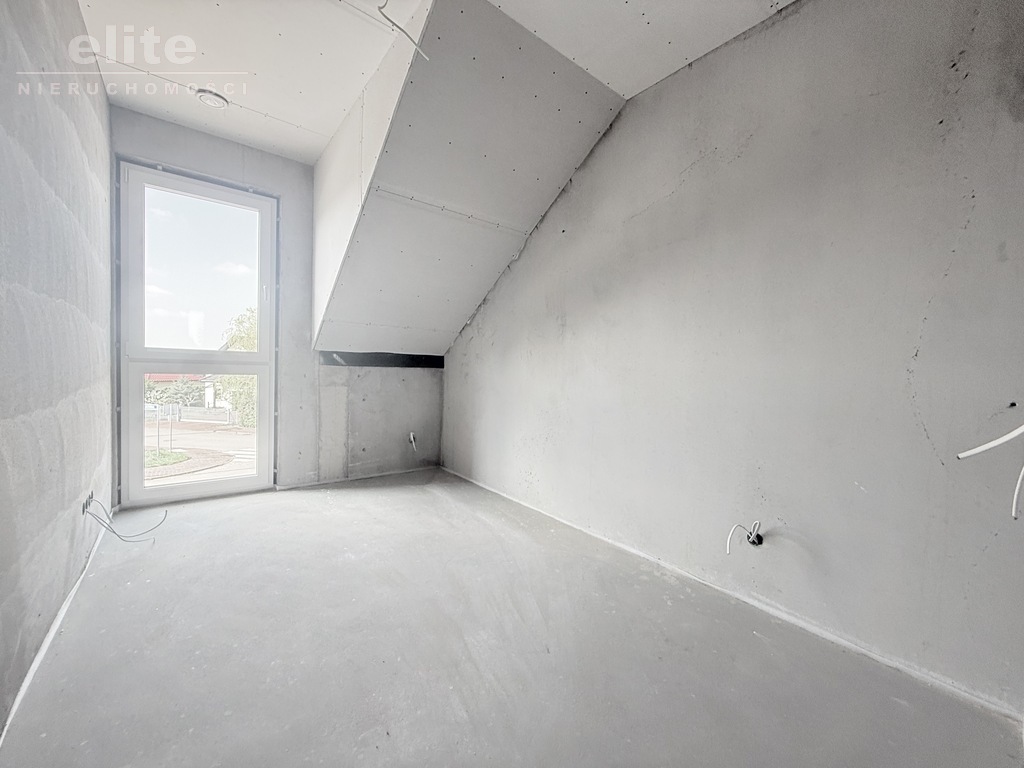 Dołuje ostatni! środkowy Szereg. Duży ogród (12)