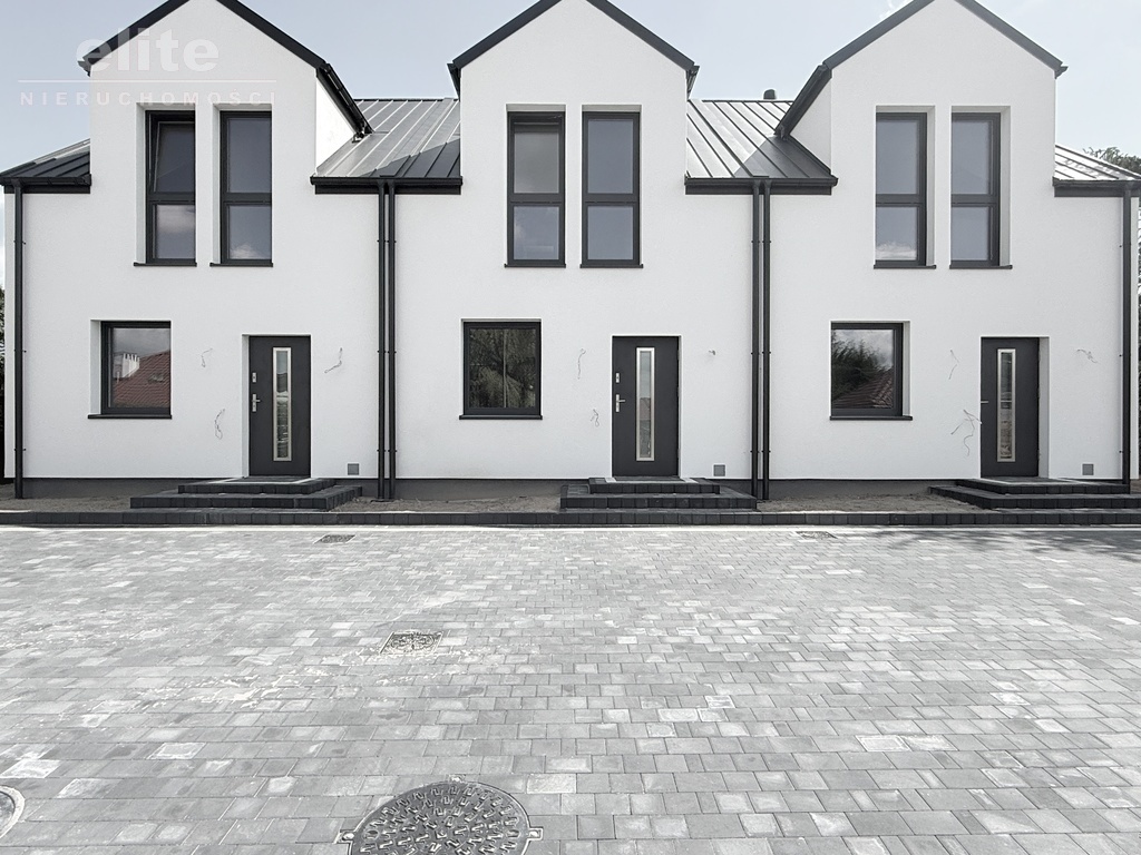 Dołuje ostatni! środkowy Szereg. Duży ogród (1)