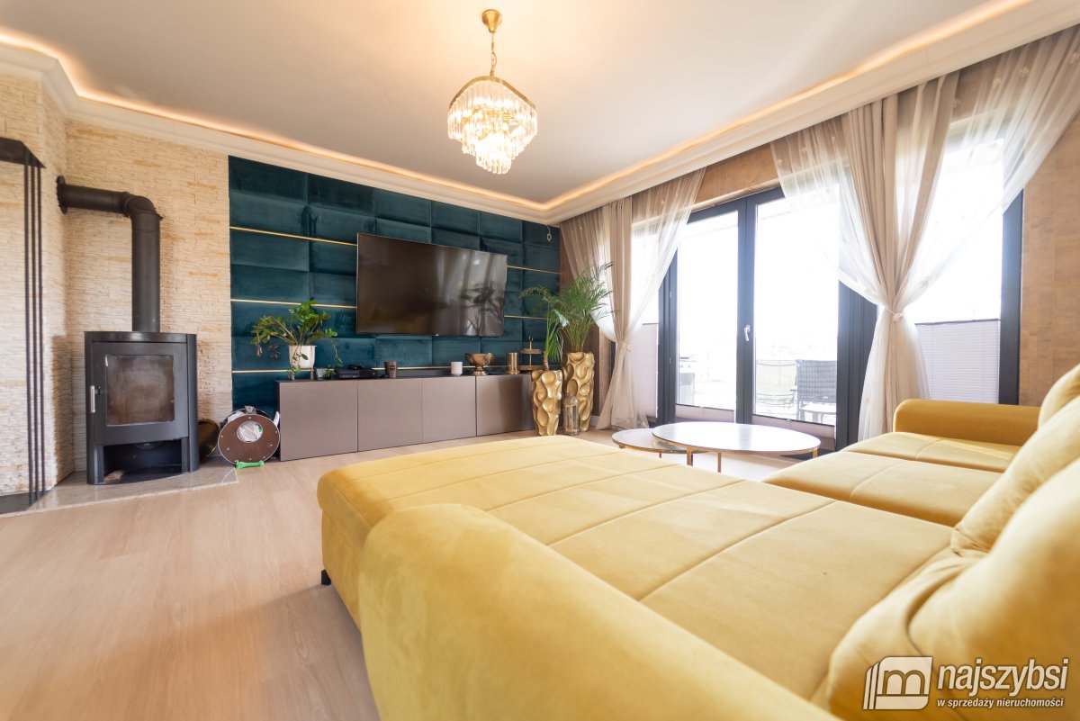 Goleniów- luksusowy dom w spokojnej lokalizacji (16)