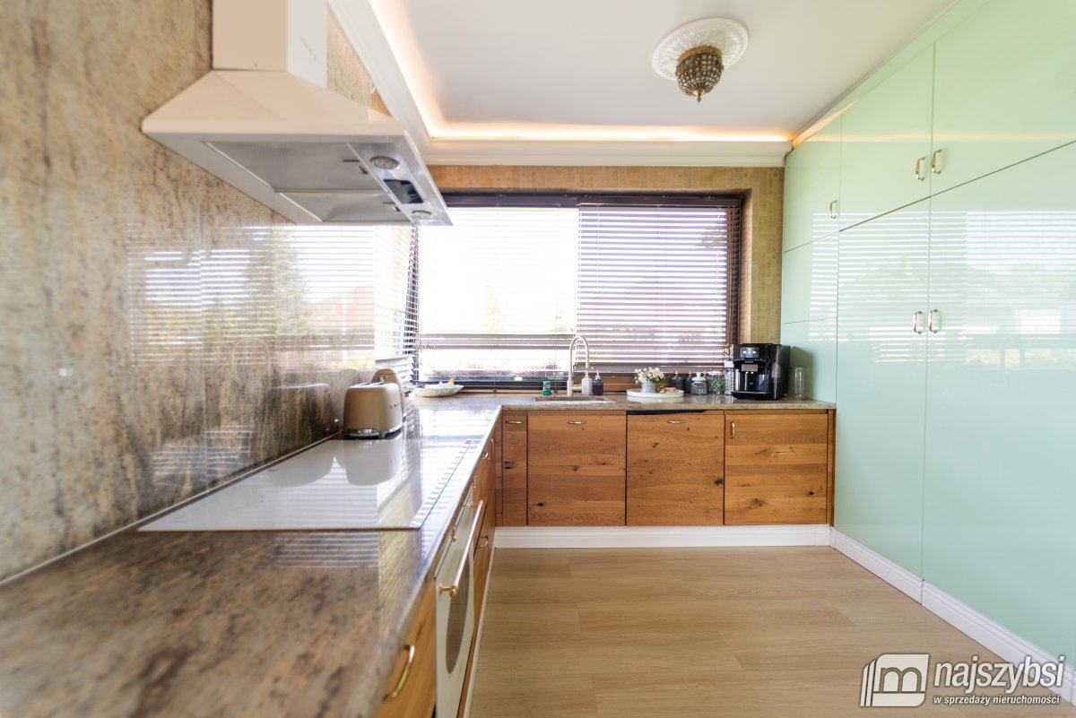 Goleniów- luksusowy dom w spokojnej lokalizacji (21)