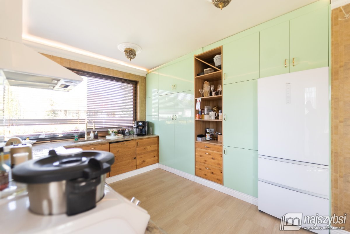 Goleniów- luksusowy dom w spokojnej lokalizacji (22)