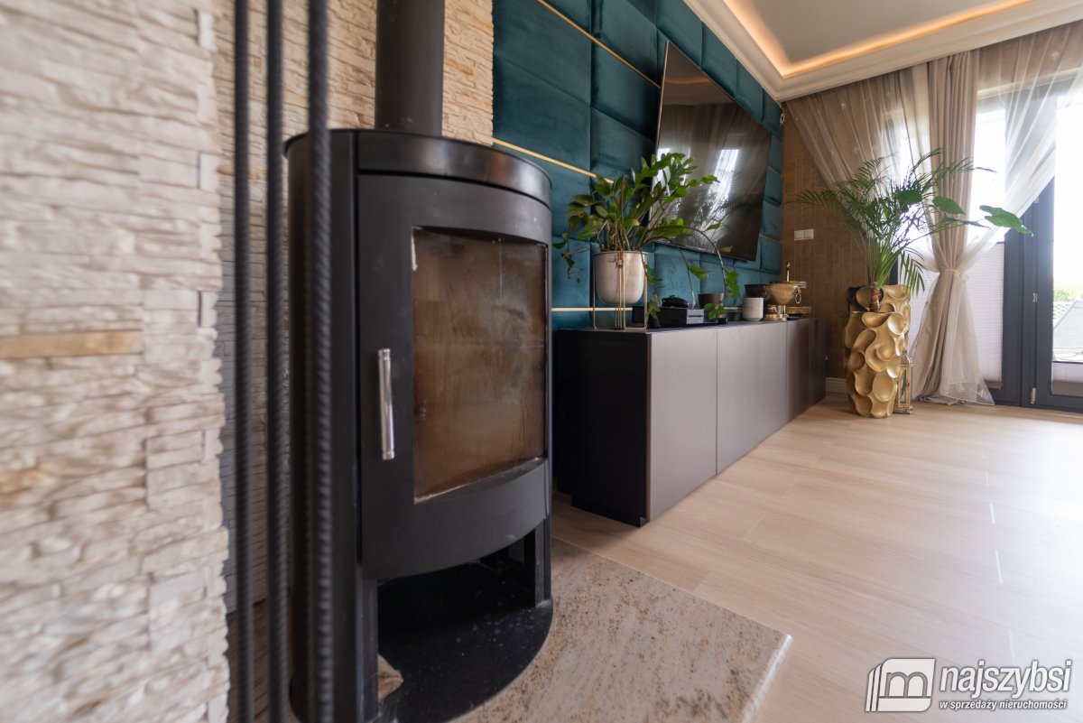 Goleniów- luksusowy dom w spokojnej lokalizacji (23)