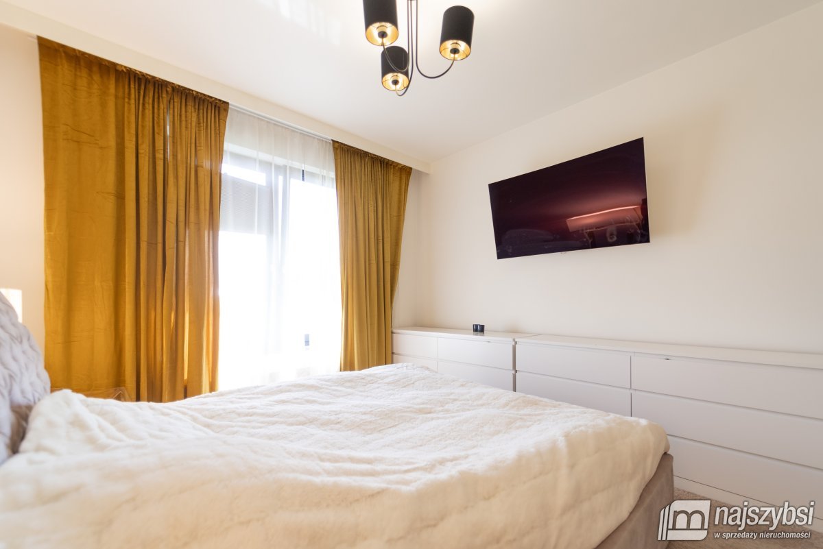 Goleniów- luksusowy dom w spokojnej lokalizacji (31)