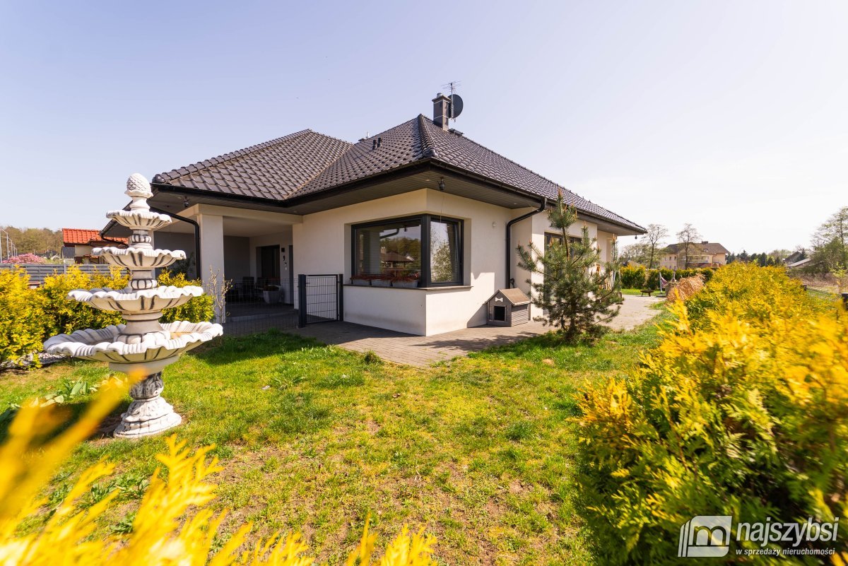 Goleniów- luksusowy dom w spokojnej lokalizacji (40)