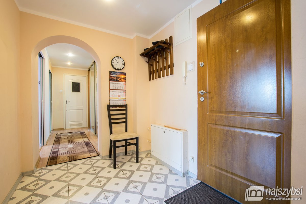 Świnoujście - mieszkanie 3 pokojowe okazja
 (13)