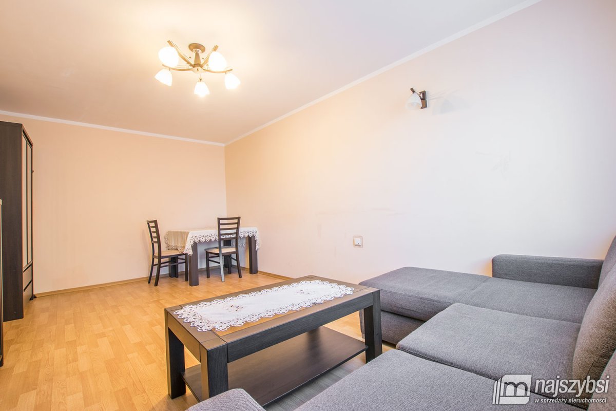 Świnoujście - mieszkanie 3 pokojowe okazja
 (8)