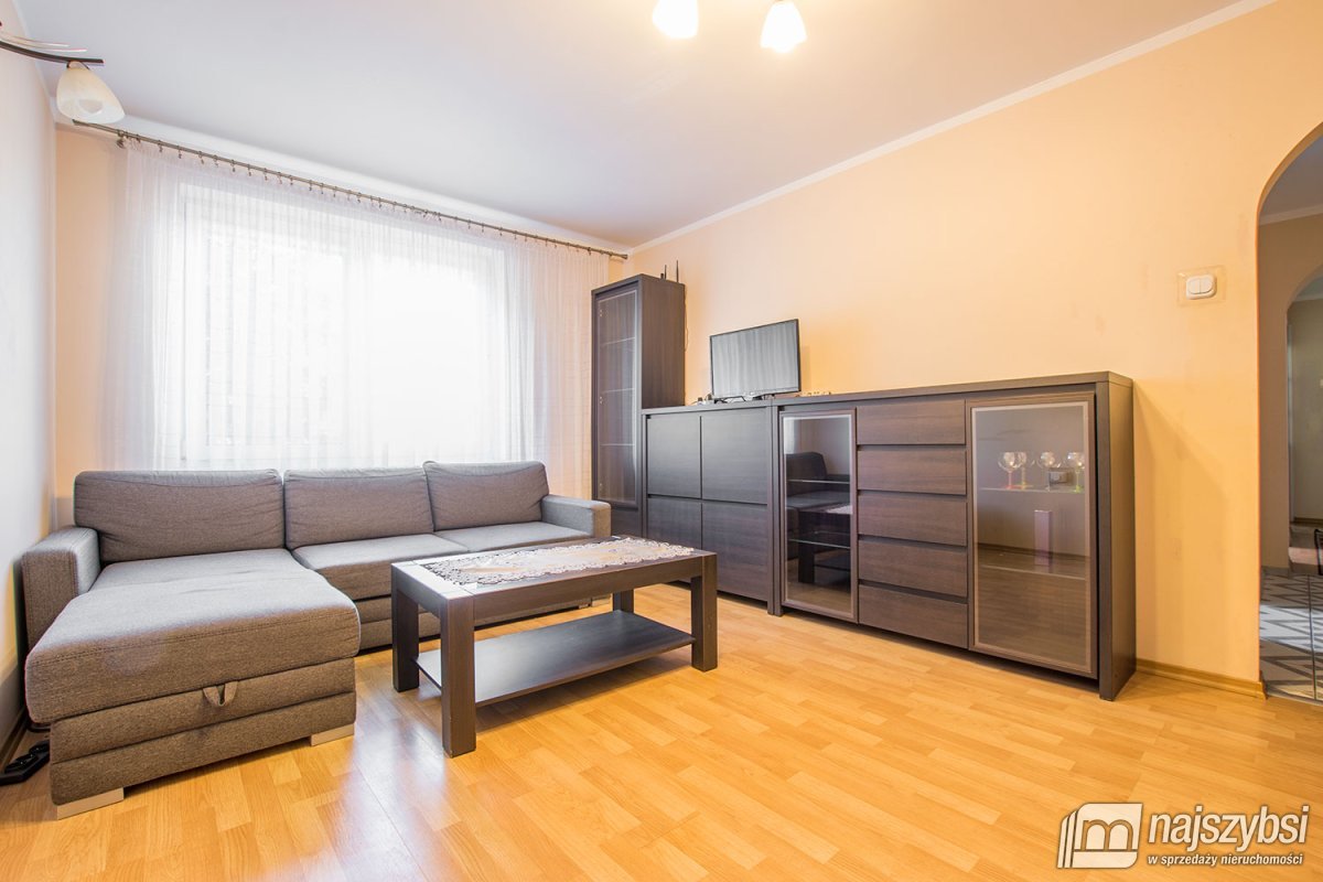 Świnoujście - mieszkanie 3 pokojowe okazja
 (9)