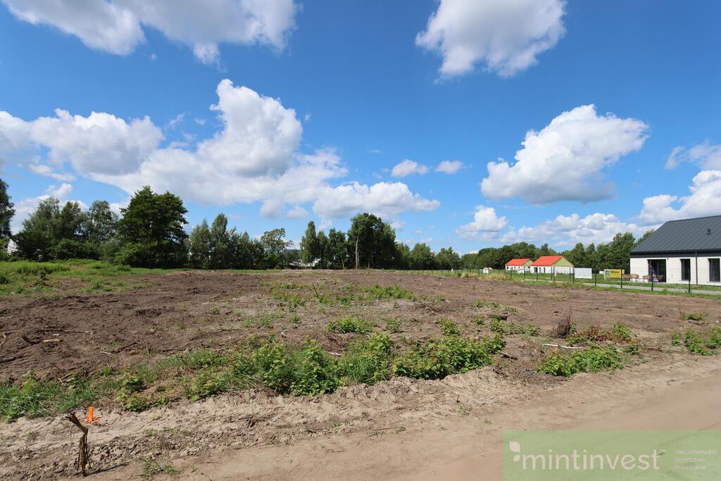 Działka pod zabudowę mieszkaniową (3)
