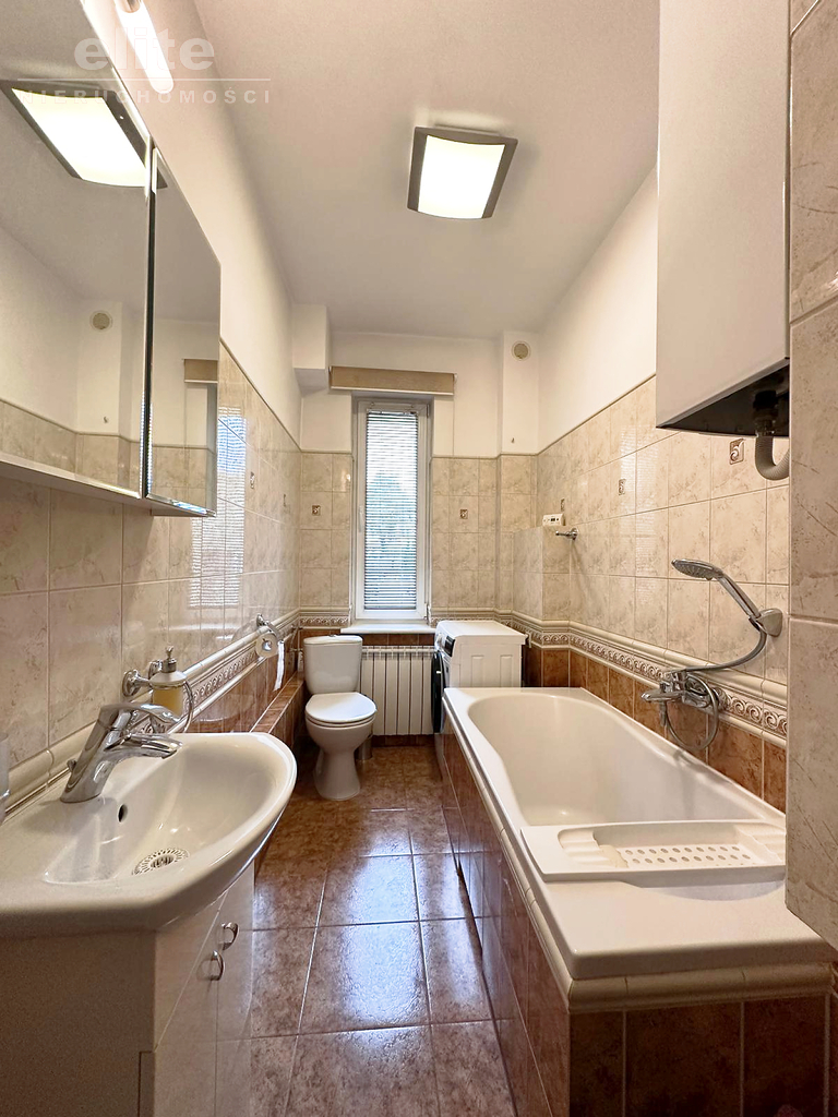 Na sprzedaż 3 pokoje z balkonem - POGODNO (3)