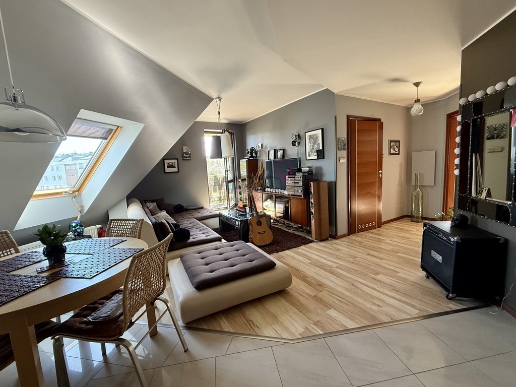 3 pokoje z wyjątkowym klimatem | Balkon (4)