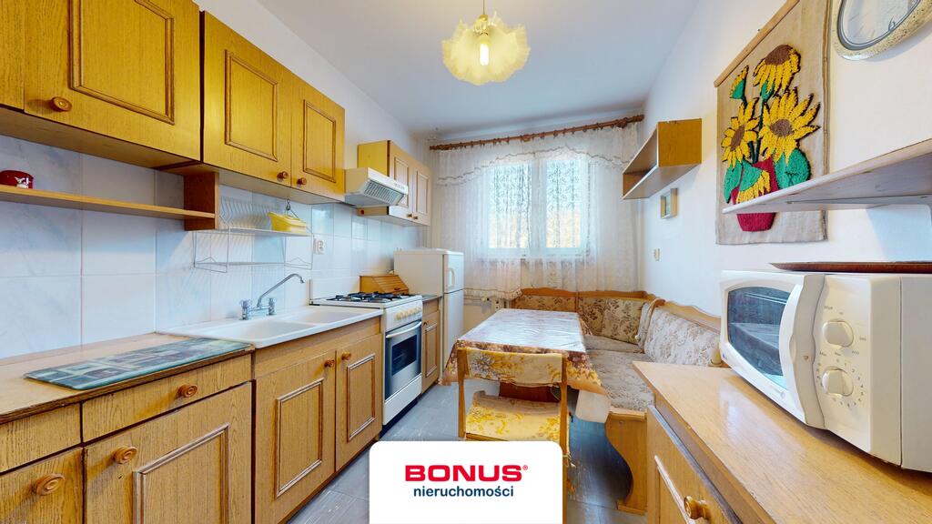 Rozkładowe mieszkanie w niskim bloku (8)