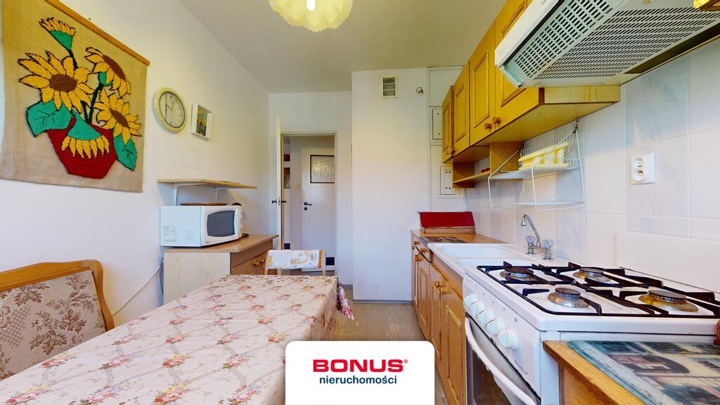 Rozkładowe mieszkanie w niskim bloku (9)