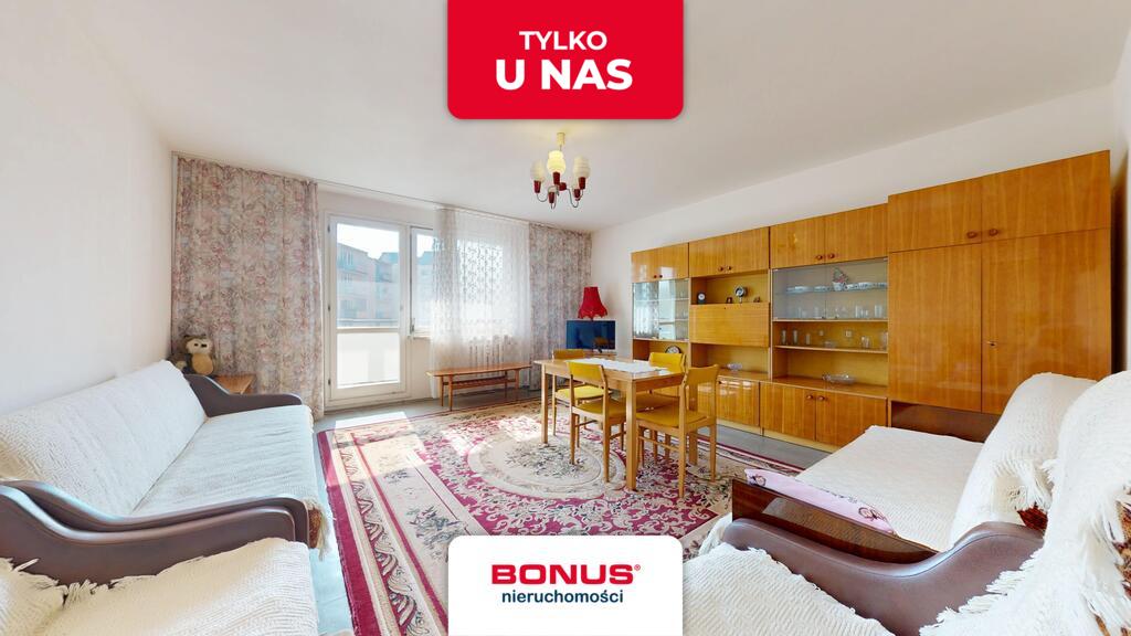 Rozkładowe mieszkanie w niskim bloku (1)