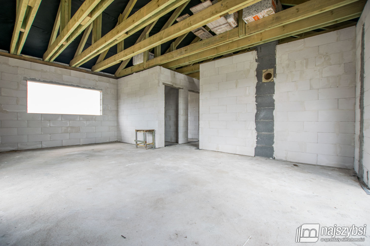 Goleniów -  dom parterowy w stan surowy otwarty (10)