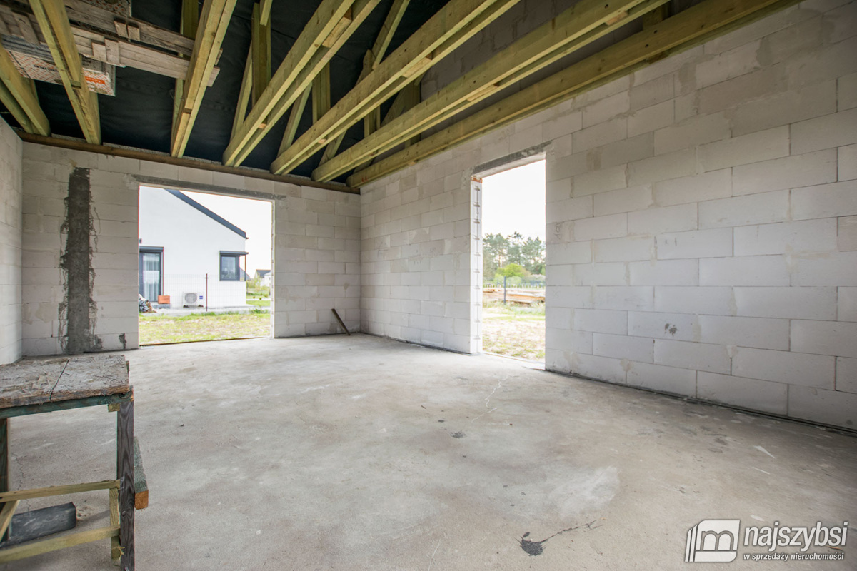 Goleniów -  dom parterowy w stan surowy otwarty (12)