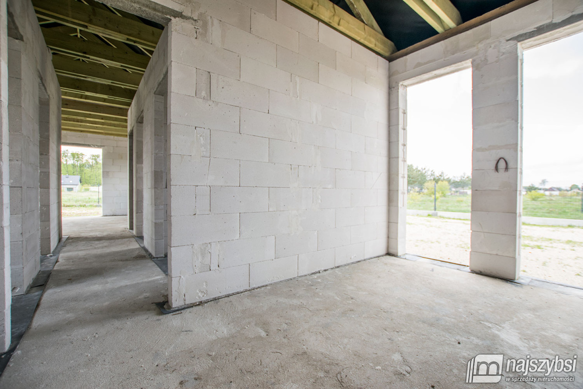 Goleniów -  dom parterowy w stan surowy otwarty (4)