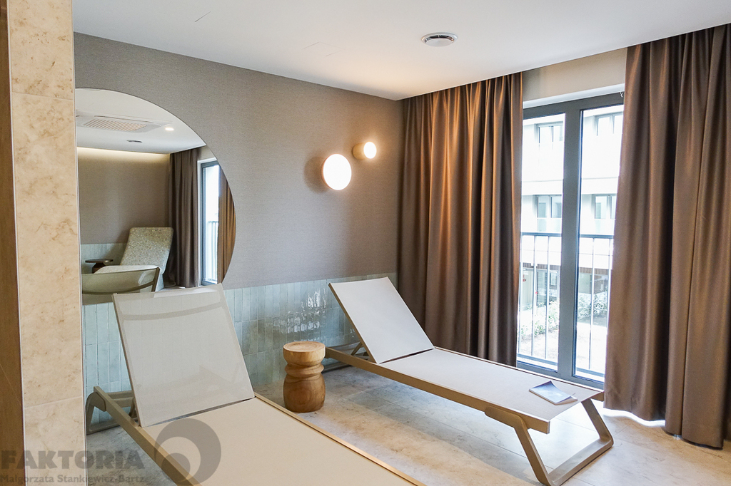 Apartament 2 pokojowy, balkon 6,6 m2, nad morzem. (21)