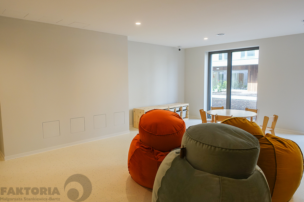 Apartament 3 pokojowy, ogródek, nad morzem. (15)