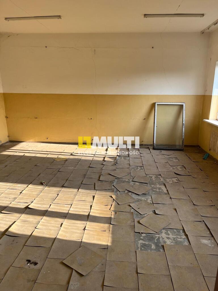 Na sprzedaż budynek wielofunkcyjny w Trzebiatowie (11)