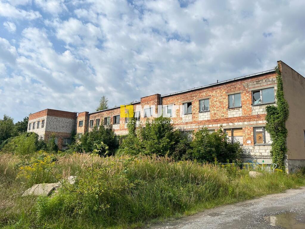 Na sprzedaż budynek wielofunkcyjny w Trzebiatowie (4)