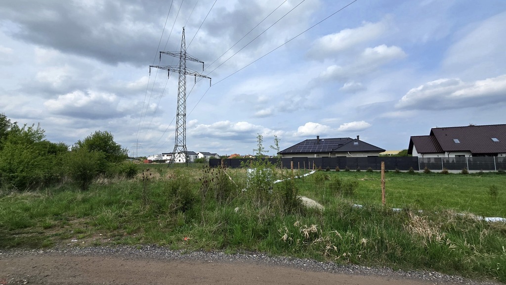 Na sprzedaż duża działka w Mierzynie. (7)