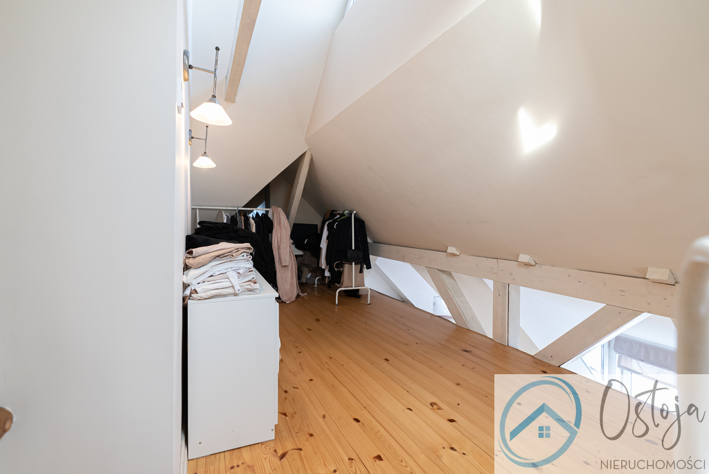 Trzy pokoje z balkonem w nowej cegle (15)