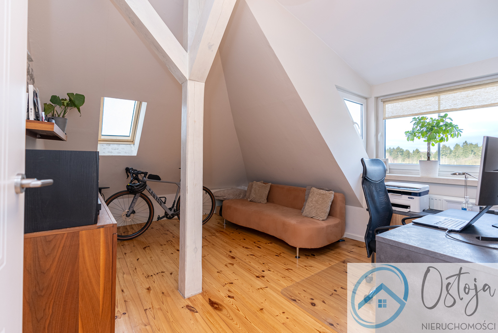 Trzy pokoje z balkonem w nowej cegle (18)