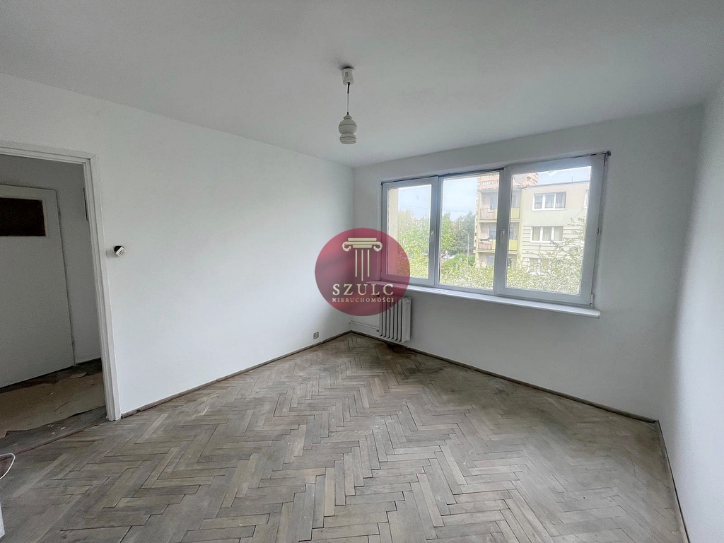 Na sprzedaż dwupokojowe mieszkanie z balkonem. (5)