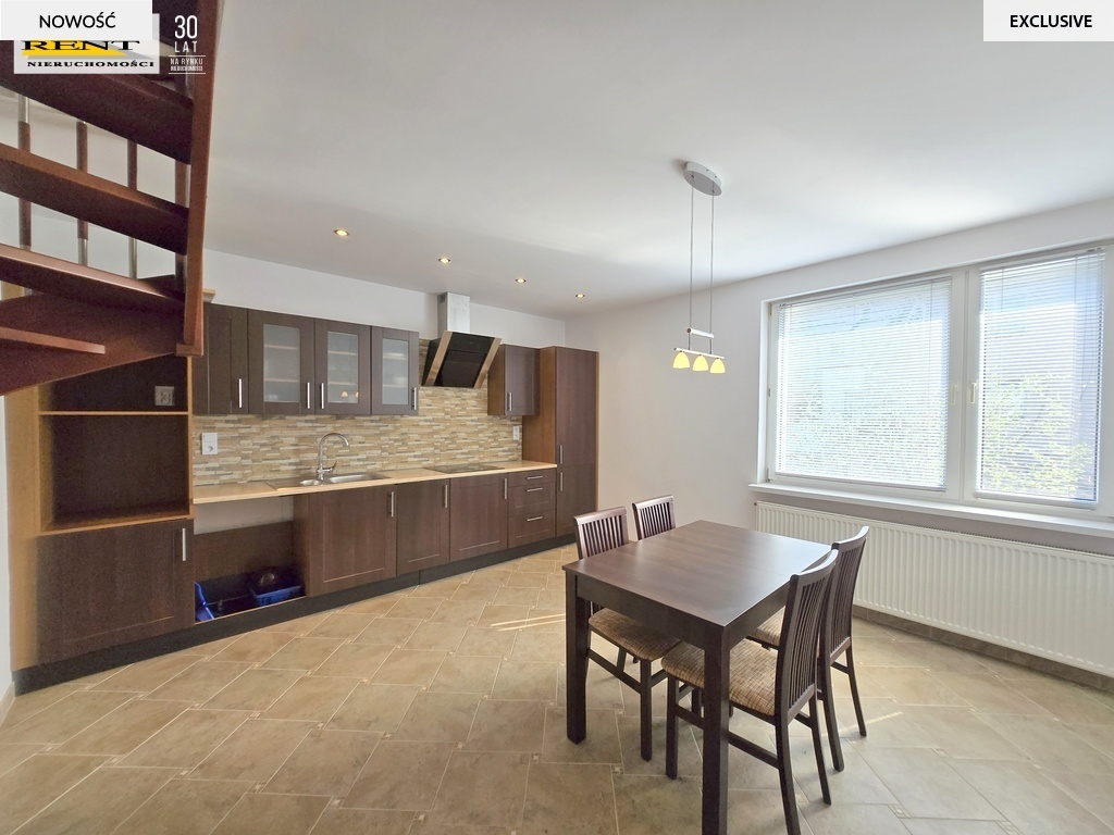 Część domu, piwnice, garaże, magazyn, Podjuchy (12)