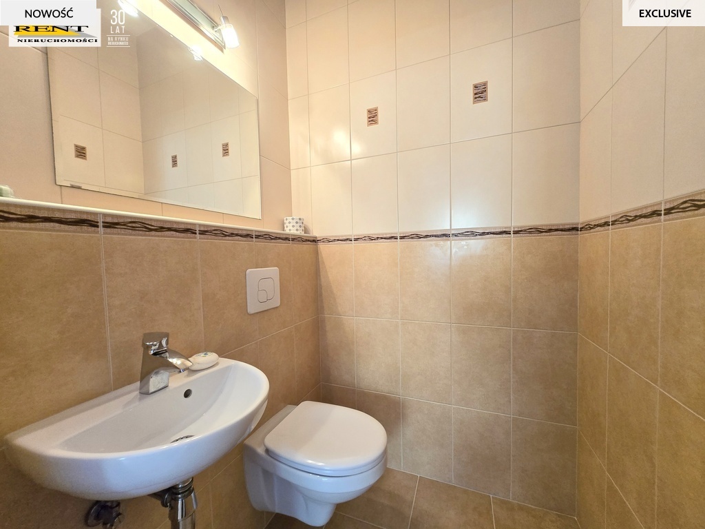 Część domu, piwnice, garaże, magazyn, Podjuchy (17)