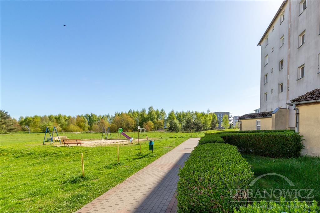 3 pokojowe w atrakcyjnej cenie! (9)