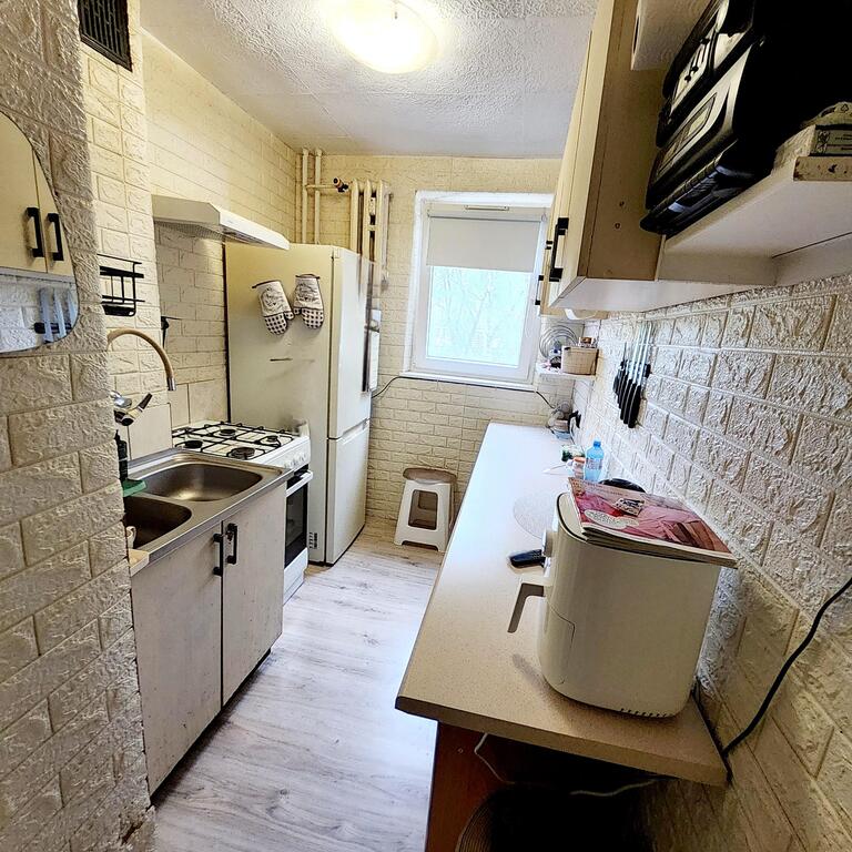 Mieszkanie 2 pokojowe, 1 piętro, duży balkon. (6)