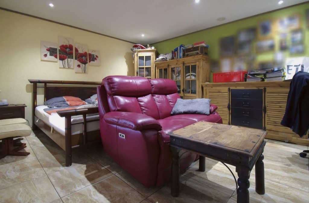 Pensjonat z restauracją (13)