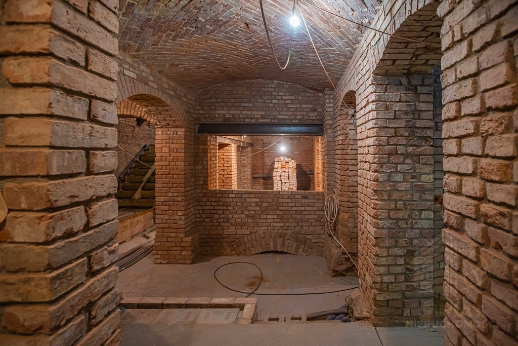 Lokal użytkowy w centrum przy Bramie Portowej (8)