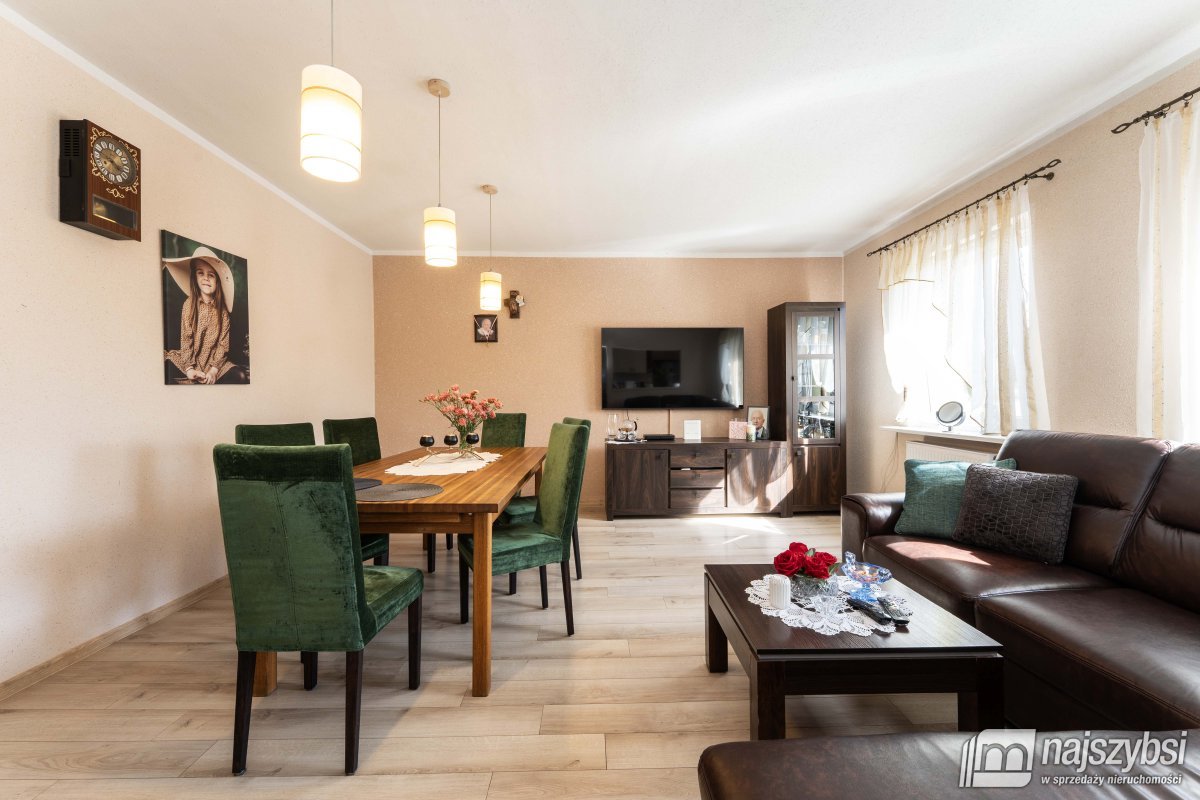 Golczewo-dom 194  m2 czeka właśnie na Ciebie (4)