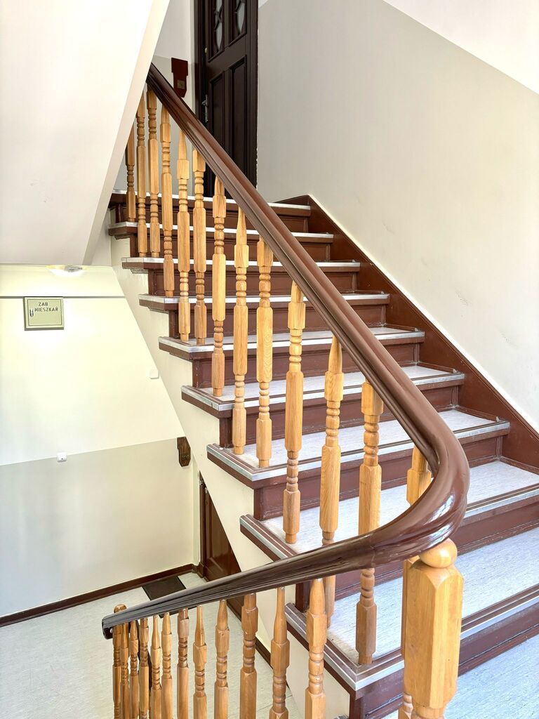 DWUPOZIOMOWE MIESZKANIE, 3 POKOJE W CENTRUM MIASTA (16)