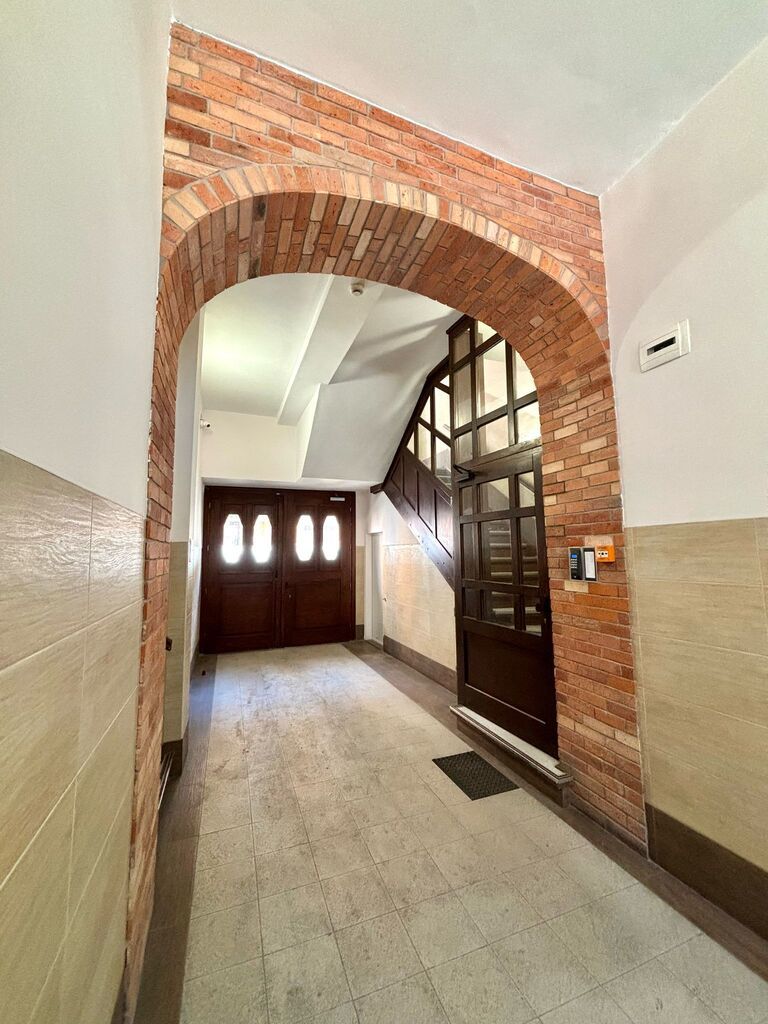 DWUPOZIOMOWE MIESZKANIE, 3 POKOJE W CENTRUM MIASTA (15)