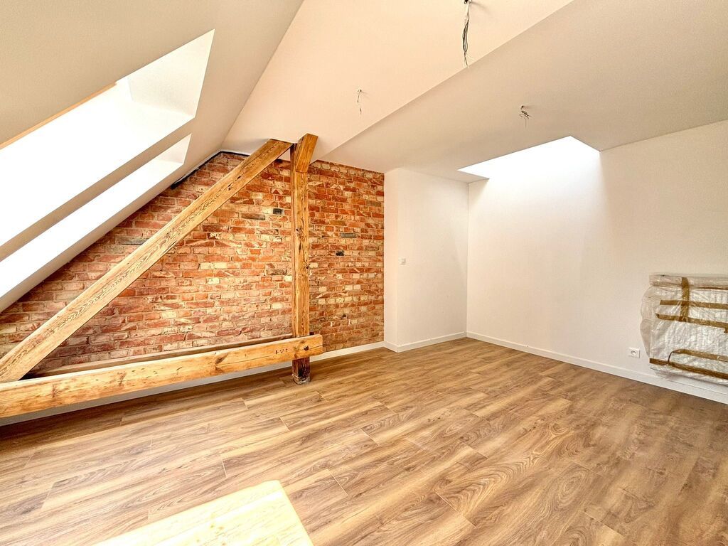 DWUPOZIOMOWE MIESZKANIE, 3 POKOJE W CENTRUM MIASTA (6)