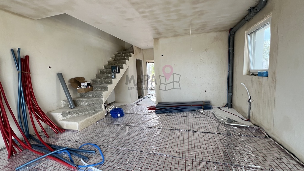 Lipnik - bliźniak w zielonej okolicy (1)