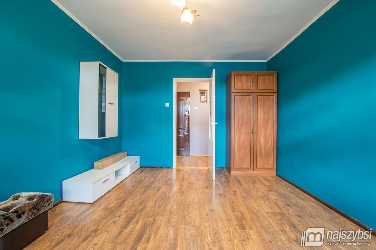 CHOCIWEL - kawalerka z pięknym widokiem (1)