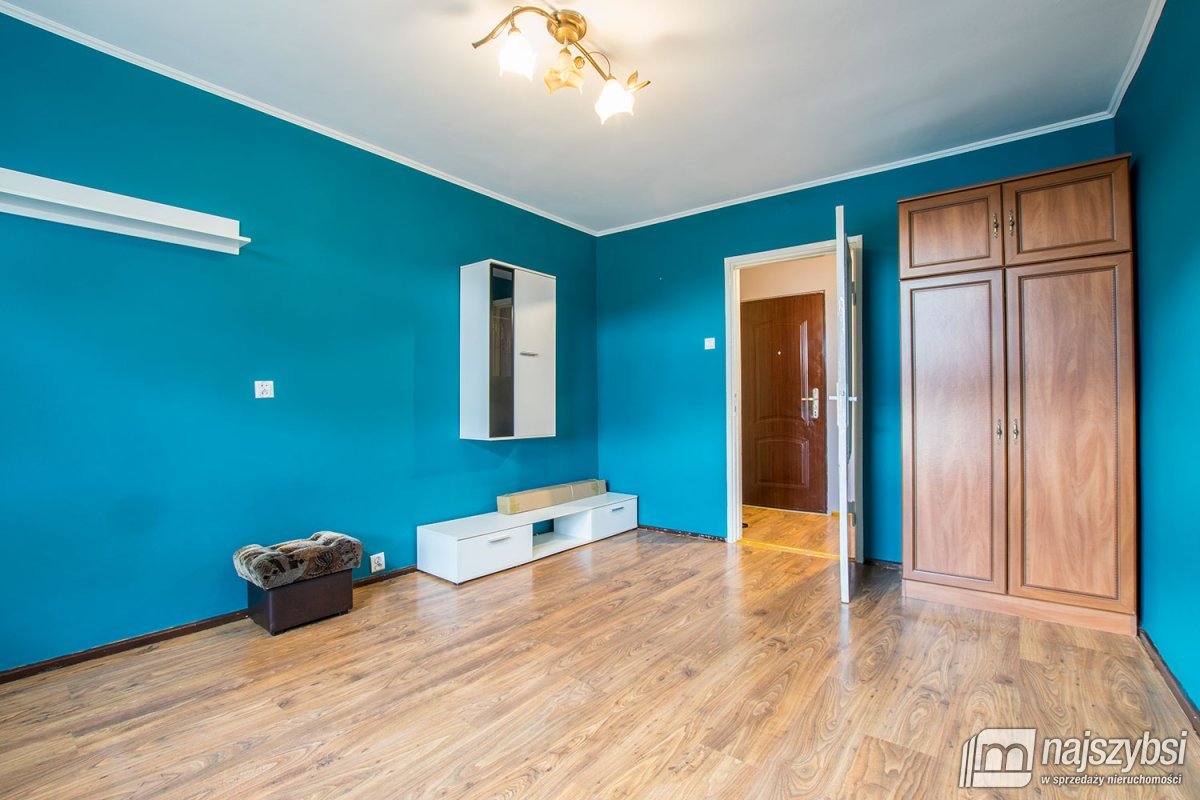 CHOCIWEL - kawalerka z pięknym widokiem (3)