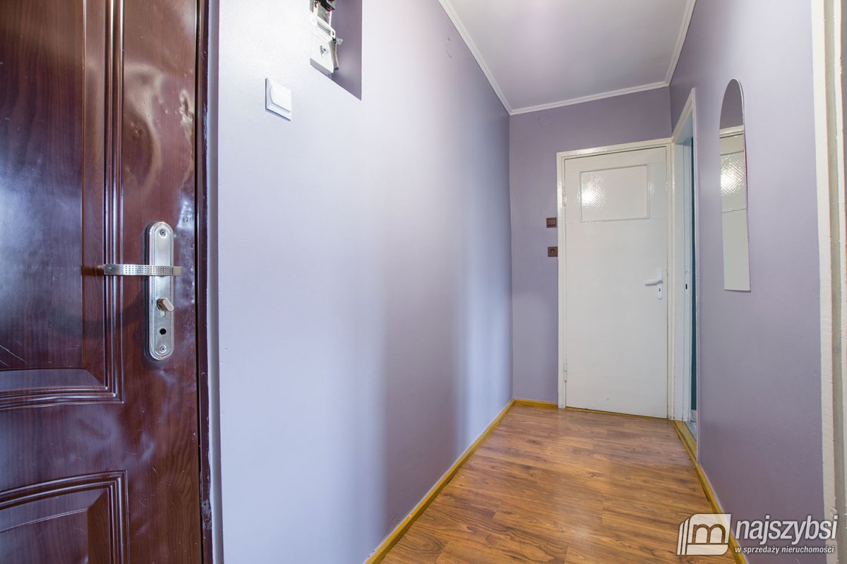 CHOCIWEL - kawalerka z pięknym widokiem (9)