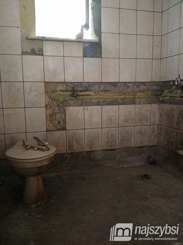 Sielsko -okolice Węgorzyna,  pół domu  na sprzedaż (8)