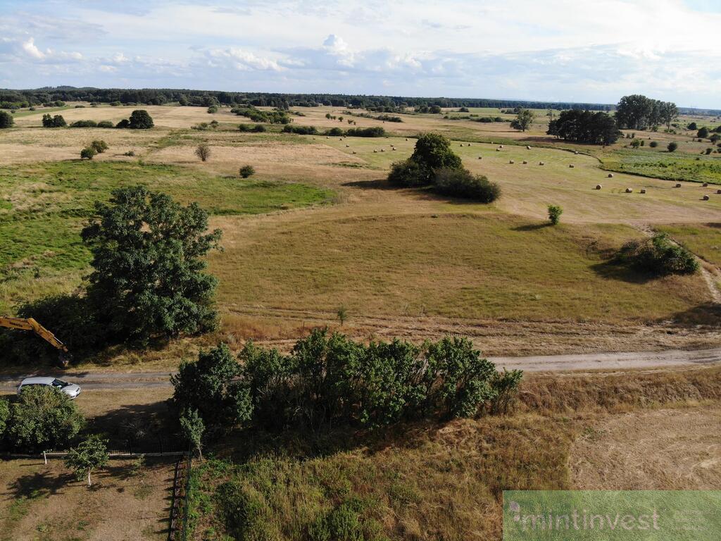 Działka w malowniczej okolicy (5)