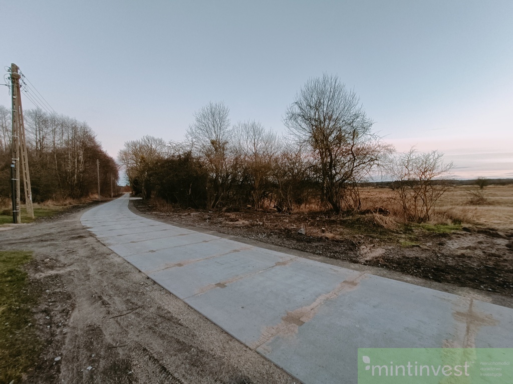 Działka w malowniczej okolicy (14)