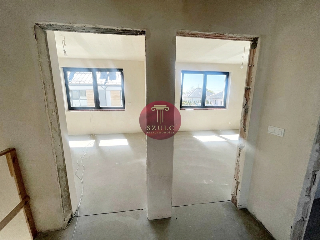 Gumieńce na sprzedaż nowoczesny szeregowiec. (5)