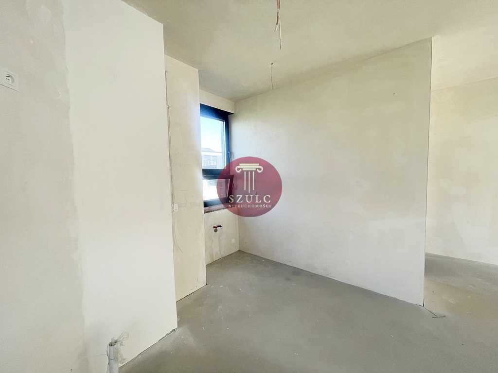 Gumieńce na sprzedaż nowoczesny szeregowiec. (12)