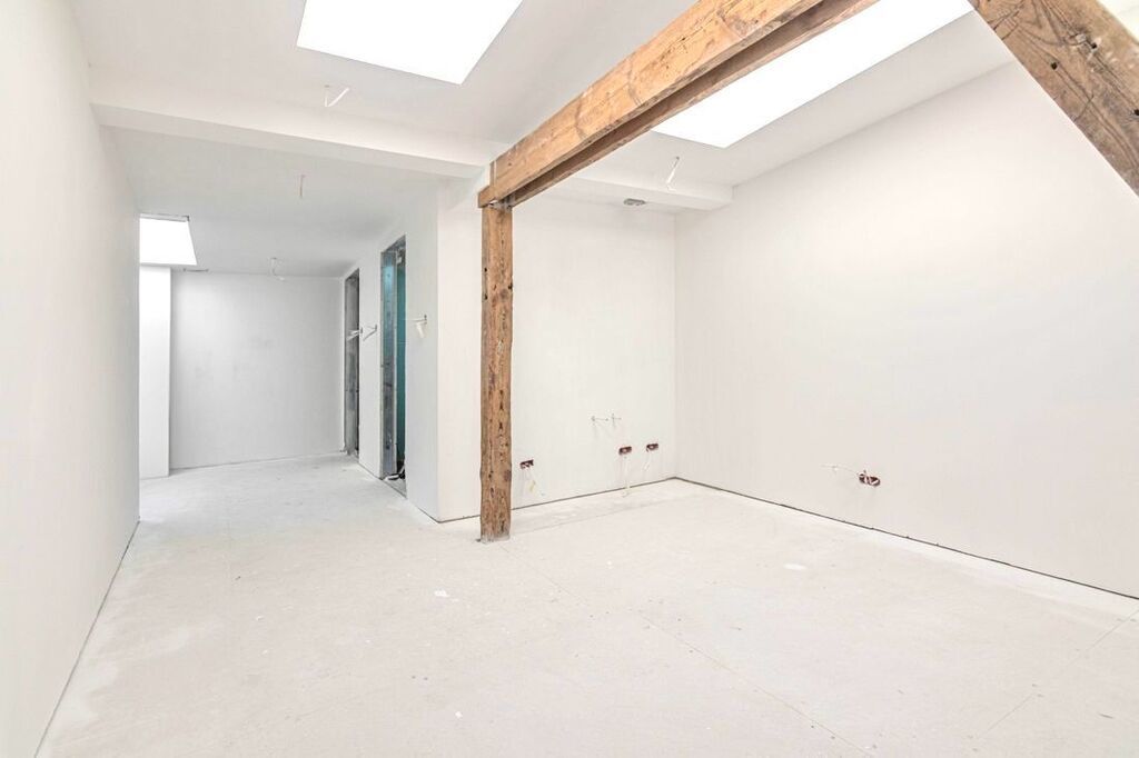 3 POKOJE W CENTRUM MIASTA, ODNOWIONA KAMIENICA (2)